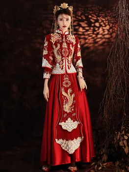 Hagyományos Szüreti Qipao Pirítós Ruha Női Kínai Stílusú Esküvői Ruha Vörös Főnix Hímzés Cheongsam