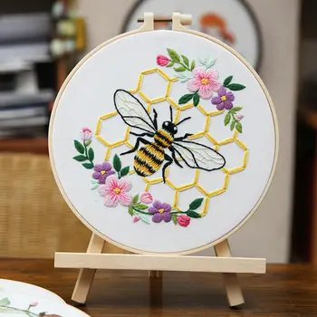 ÚJ Diy Hímzés Starter Kit Aranyos Méhek a Virágok, Minták, keresztszemes Készletek Közé Hímzés Karika Kezdőknek